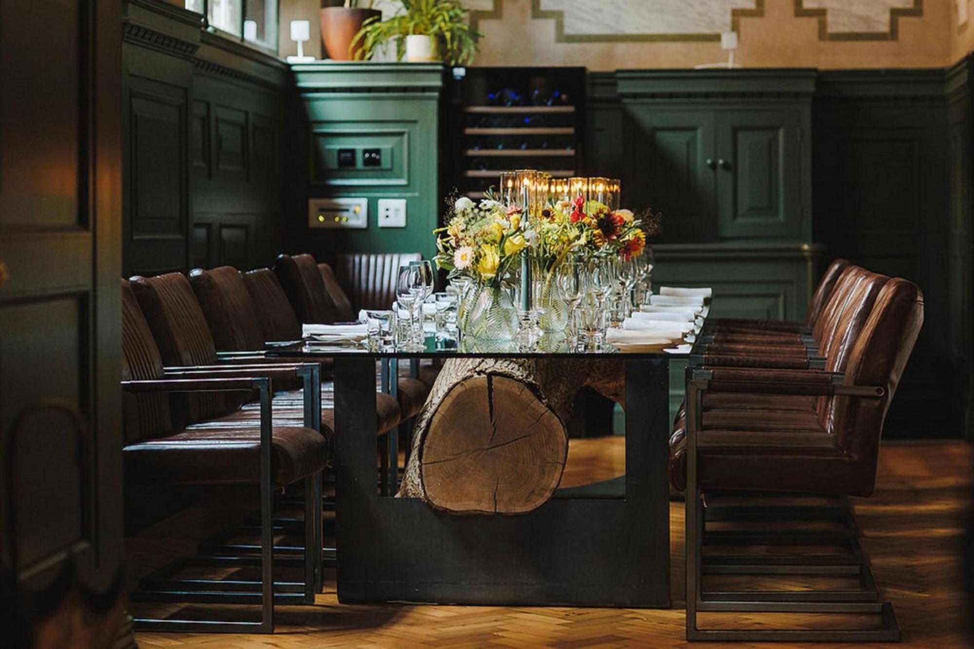 Stock Exchange Hotel, Manchester, Autograph Collection Екстер'єр фото The dining room at The Fat Duck